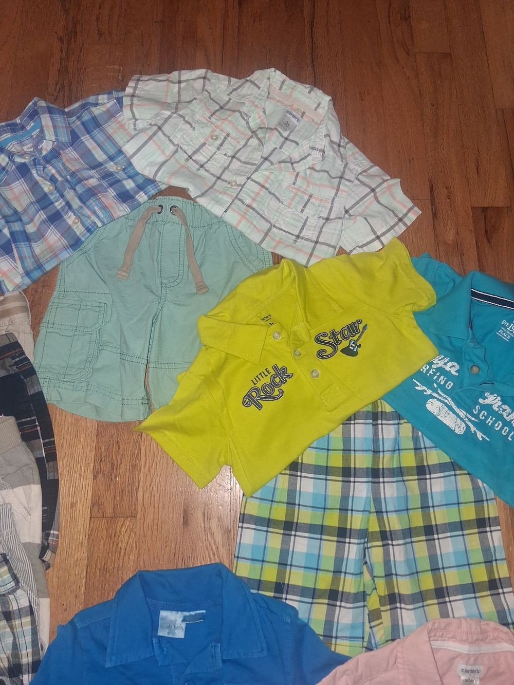 Boys 2T-4T Mixed Bundle Polos/Button Downs/Shorts - Picture 7 of 7